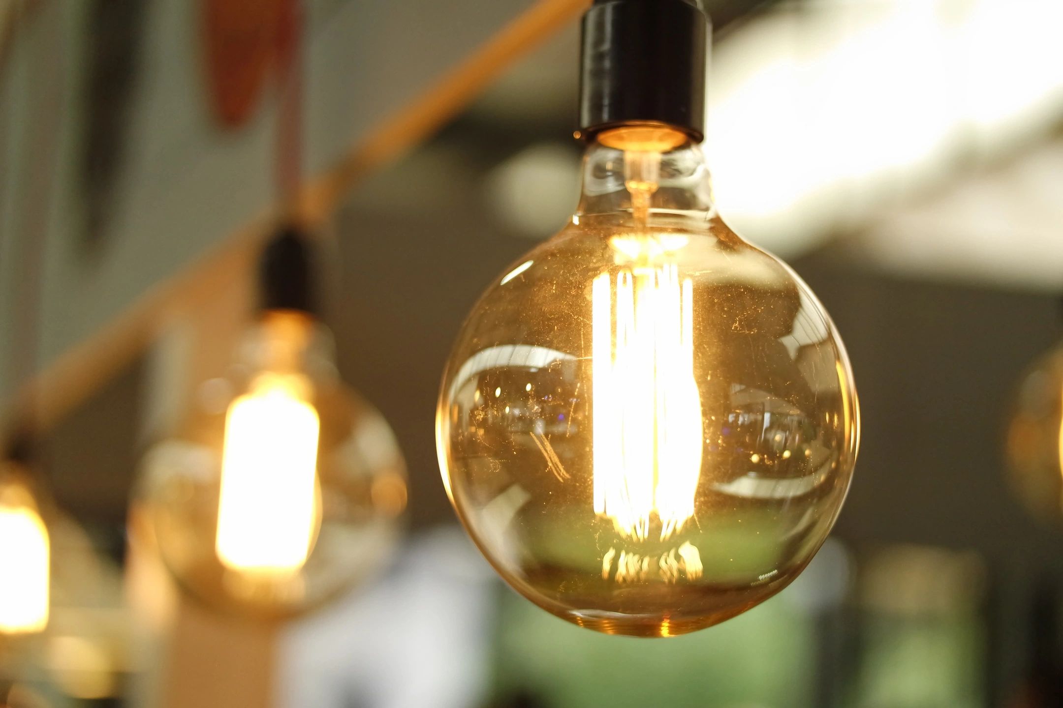 Commercial Lighting Solutions Commercial Lighting Solutions